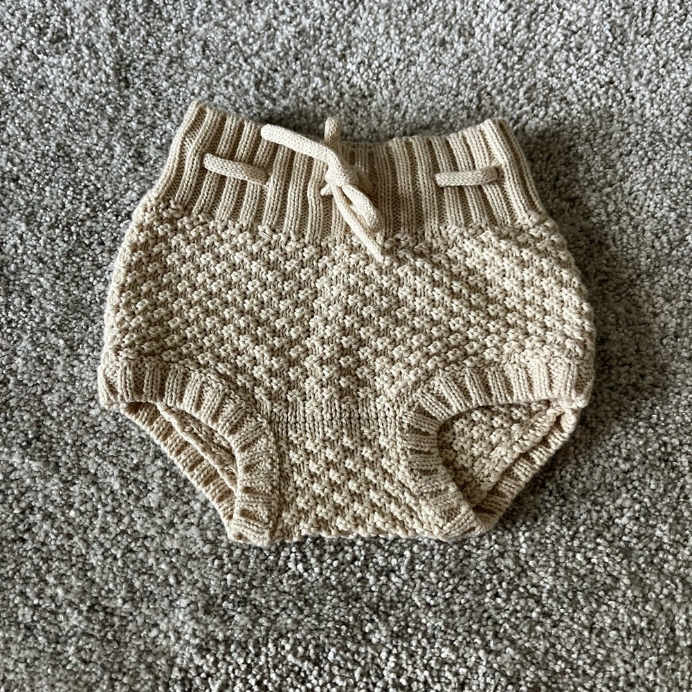 Quincy Mae knit bloomers 0-3 months